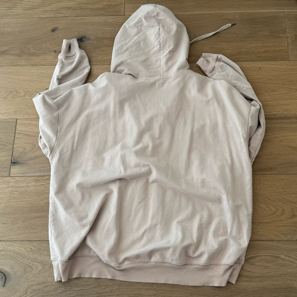 Quarter Zip Lighweight Pullover - Picture 2 of 6